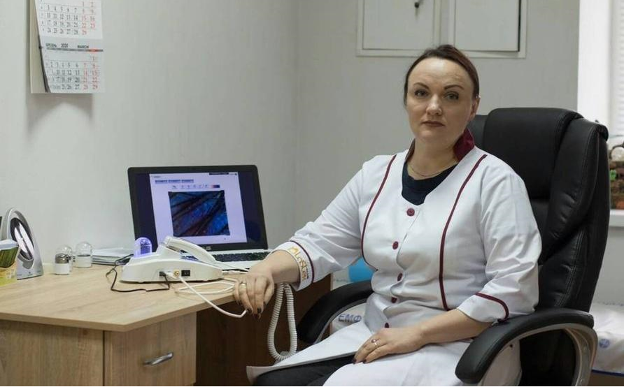 Сомсикова Наталія Сергіївна – дерматолог, венеролог, косметолог, 1-а кваліфікаційна категорія. Досвід роботи 20 років
