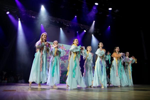  "КАПРИЗ", школа сучасної хореографії, школа танців