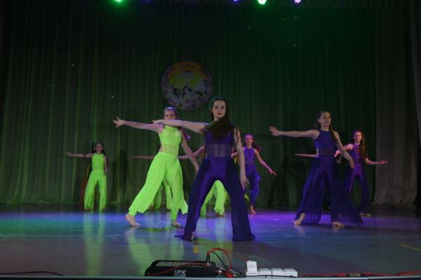  "КАПРИЗ", школа сучасної хореографії, школа танців