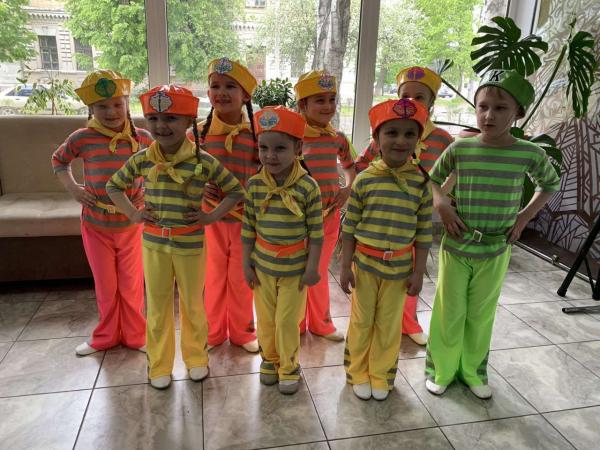  "КАПРИЗ", школа сучасної хореографії, школа танців